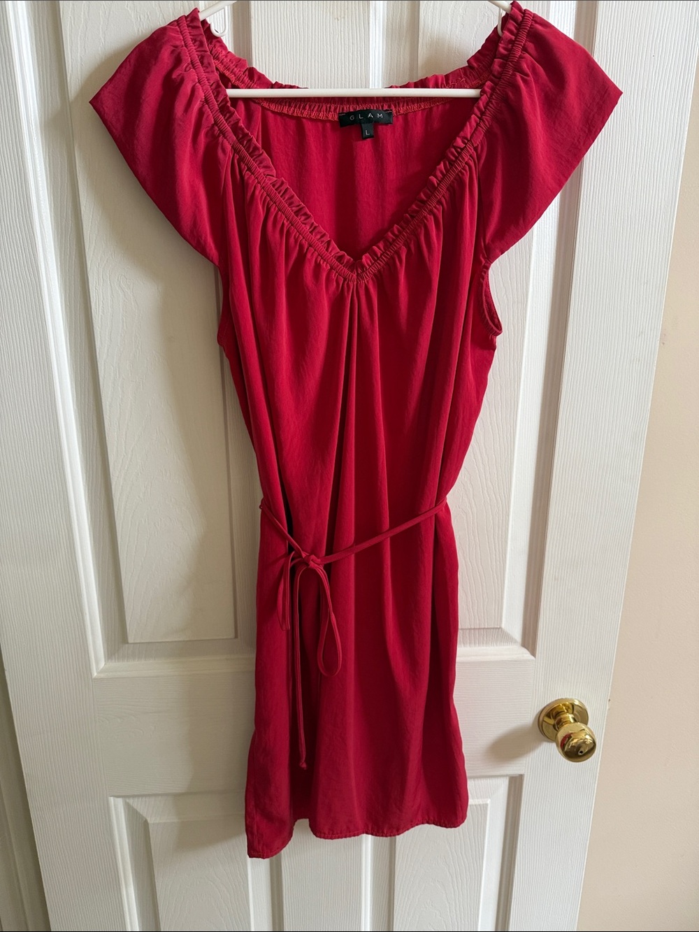 🌸 GLAM: Red Ruffle V-Neck Tie-Waist Dress